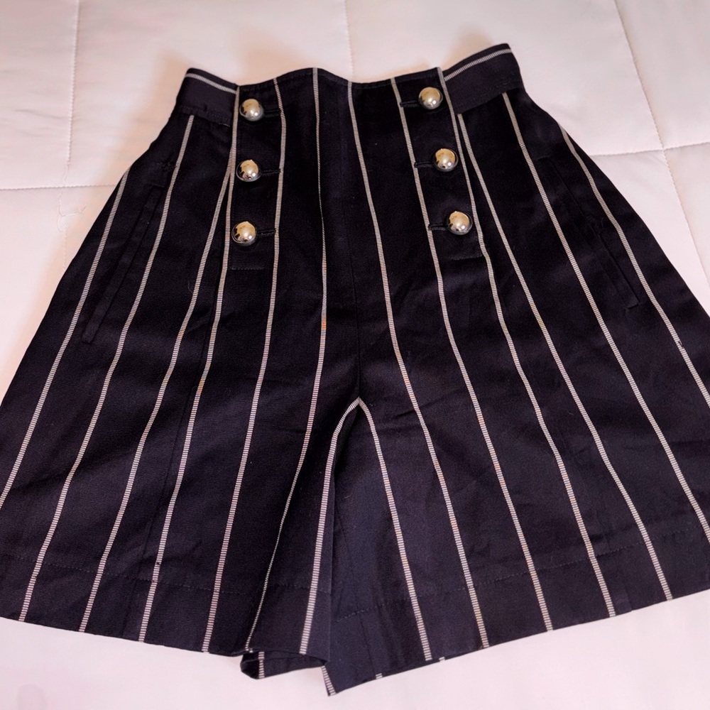 CHRISTIAN DIOR VINTAGE SHORTS